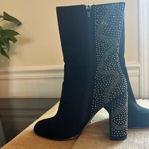 American Glamour Badgley Mischka Size 9 Boots with sparkle studs